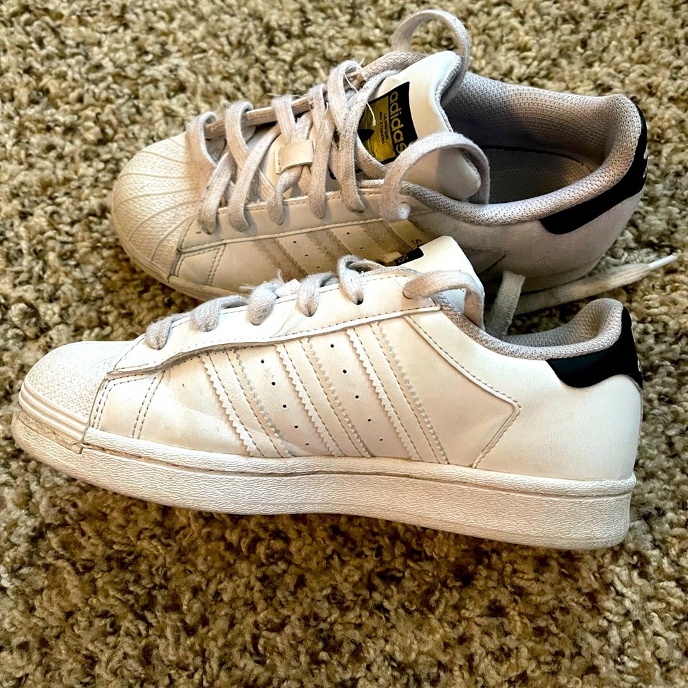 Adidas superstar